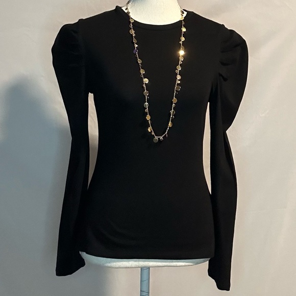 Tops/T-Shirts/Tanks👚 - 2 for $20 or 3 for $30 (Mix & Match) - Picture 1 of 6